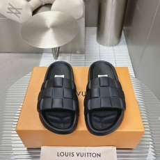 Louis Vuitton Slippers